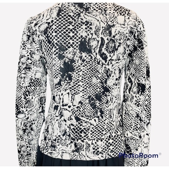 RD Style White and Black Dress/Top - Picture 6 of 11